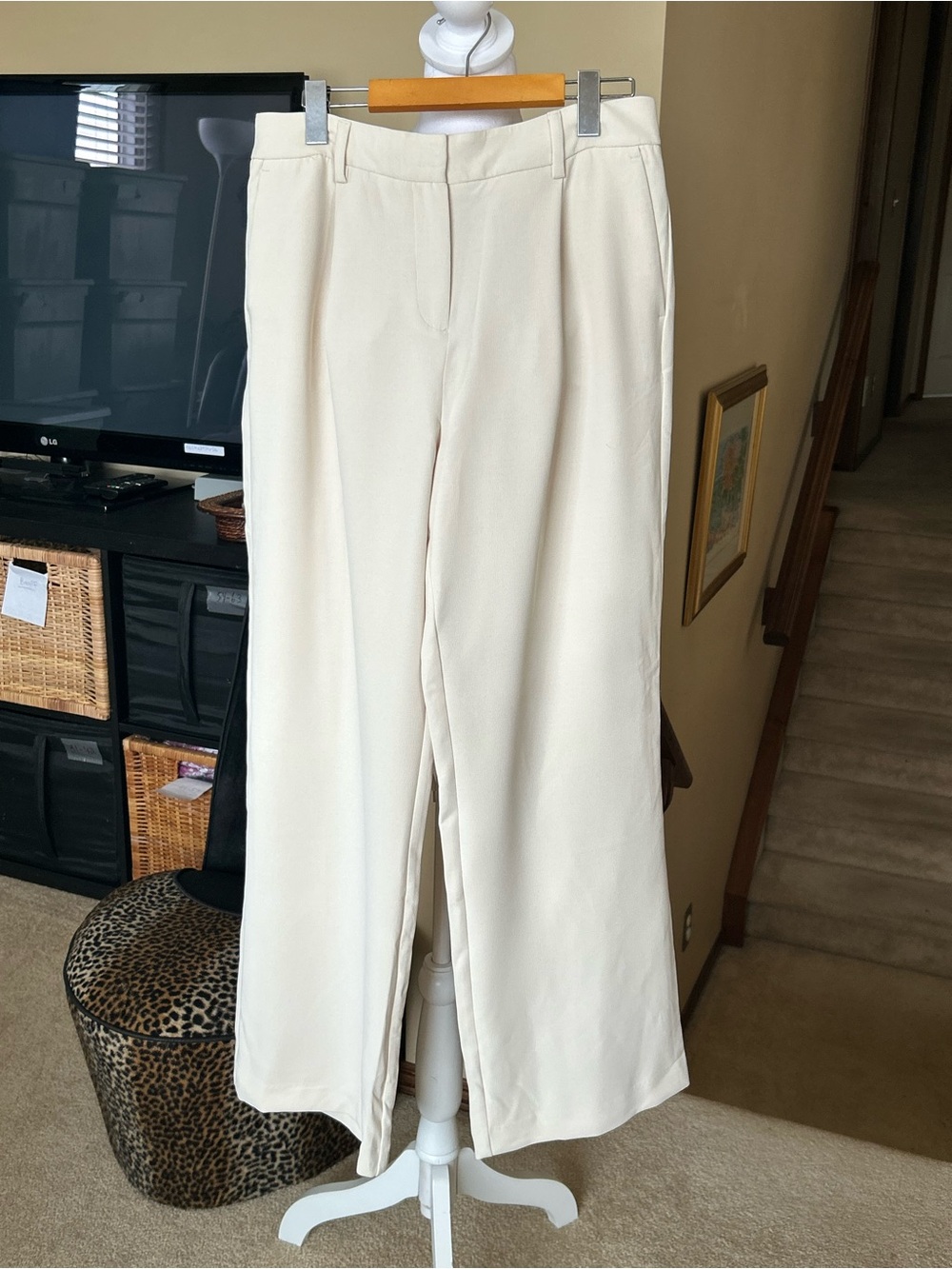 DKNY Cream Tailored Wide-Leg Dress Pants with Elastic Waistband